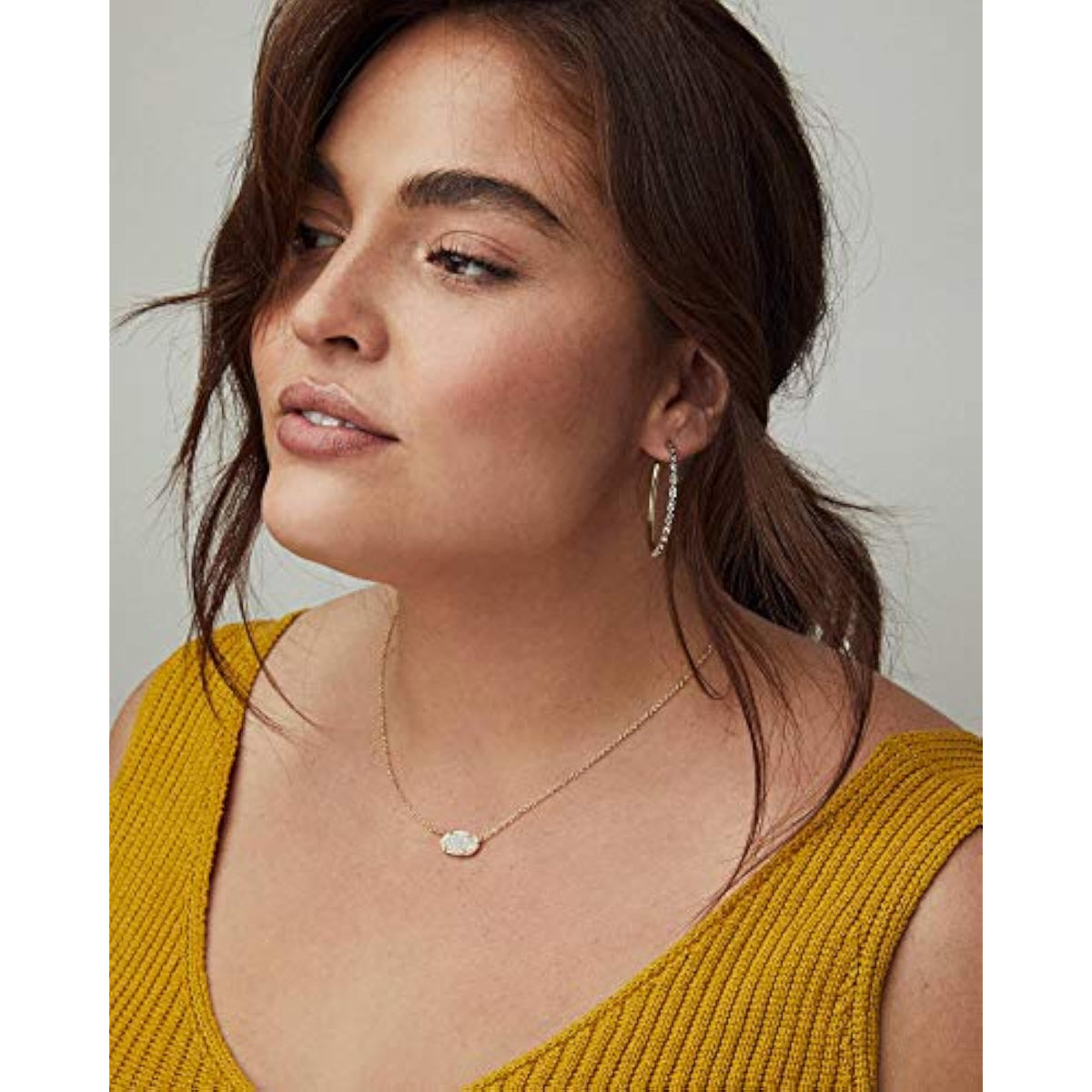 Elisa Pendant Necklace